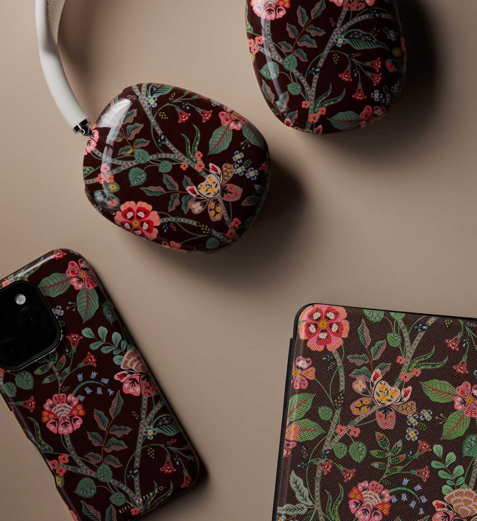 AirPods Max Case - Gracie - Image 2