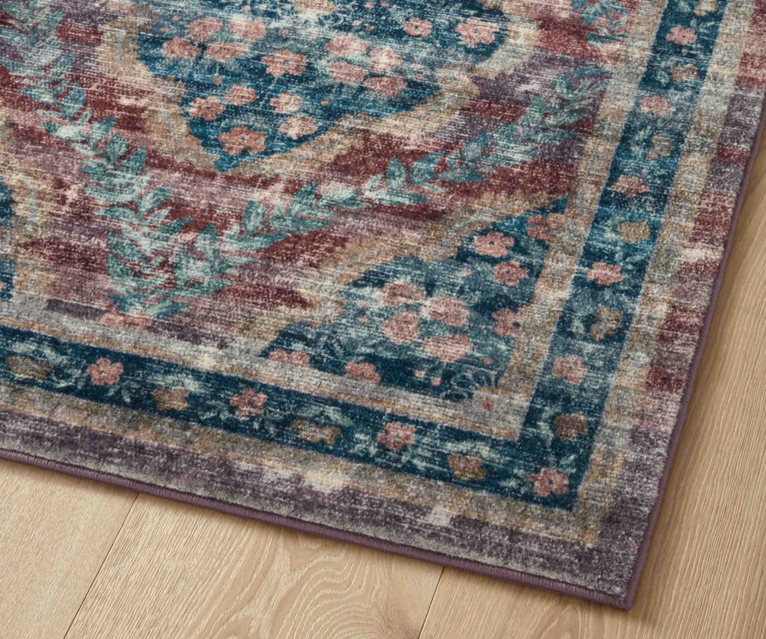 Courtyard Chateau Printed Rug - Red - Image 8