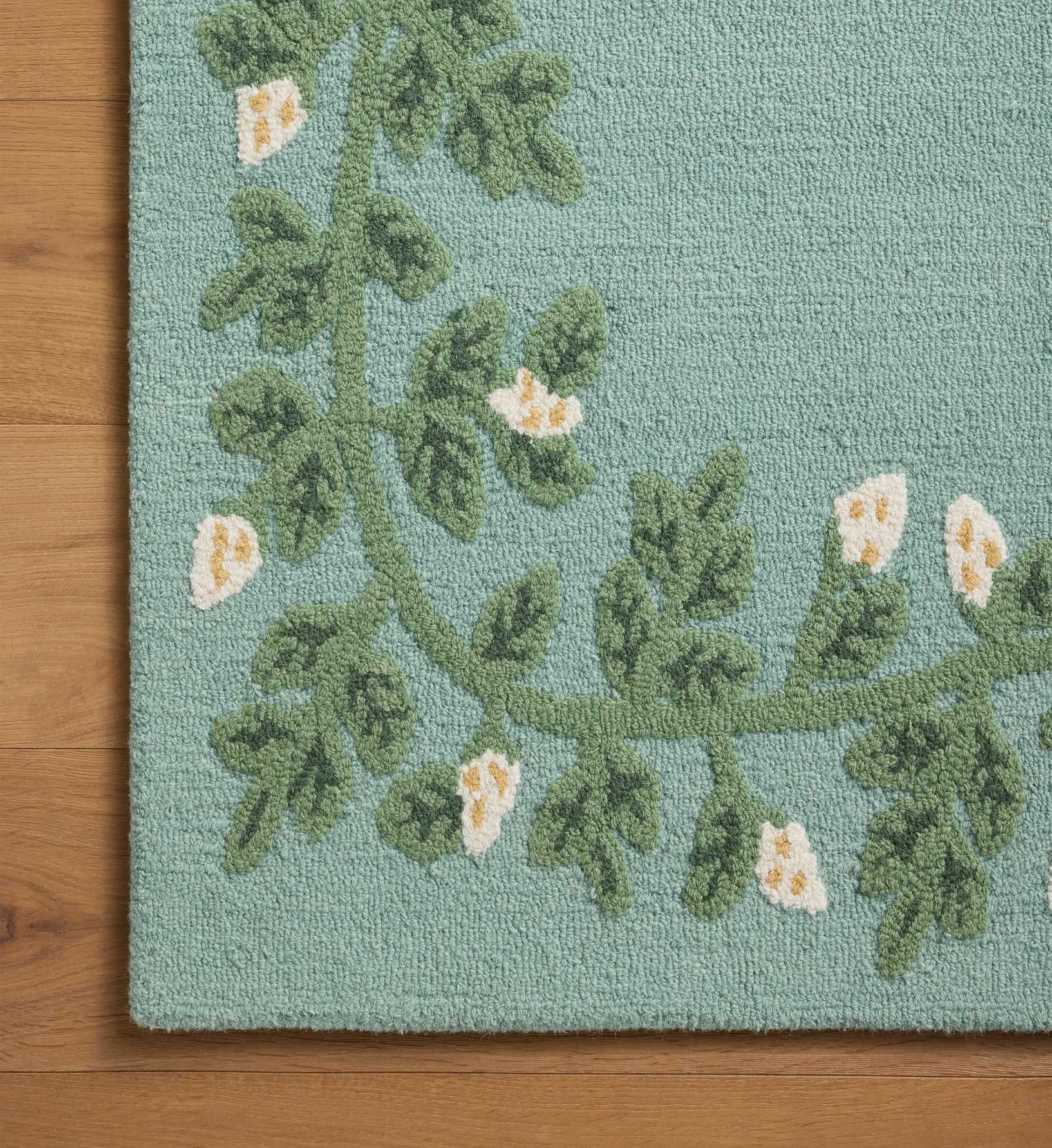Highgrove Climbing Vines Wool Hooked Rug - Blue - Image 3