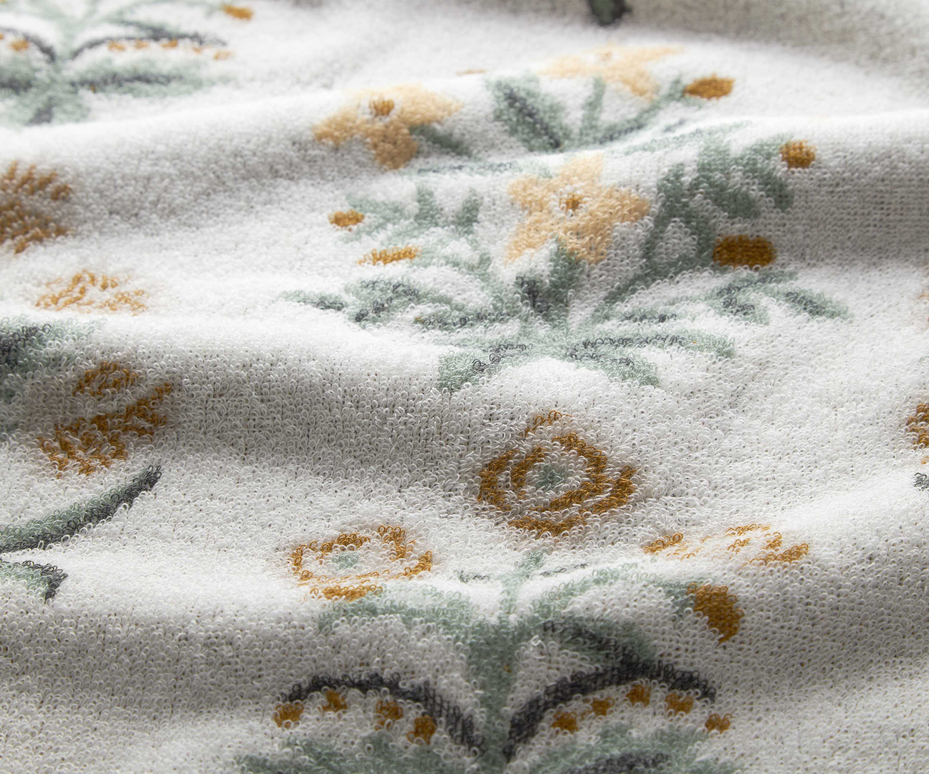 Jacquard Bath Towel - Mughal - Image 3